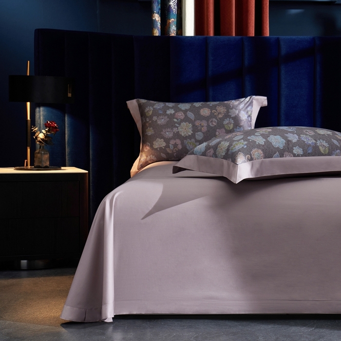 91家纺网 家纺一手货源 找家纺 缔缦  2023新款100s长绒棉数码印花拼角款四件套系列-斯佩罗 斯佩罗 紫灰