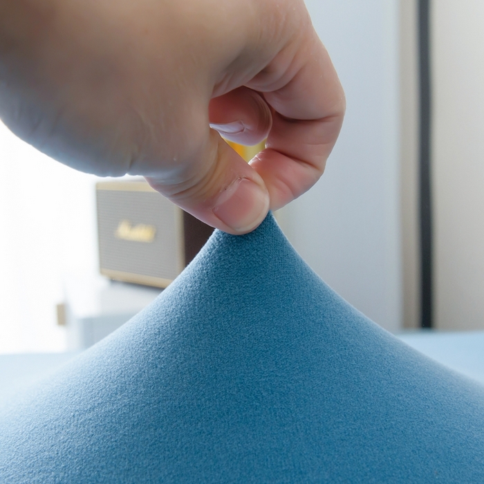 91家纺网 家纺一手货源 找家纺 千彤沙发垫 2023新款云感棉沙发笠 水蓝