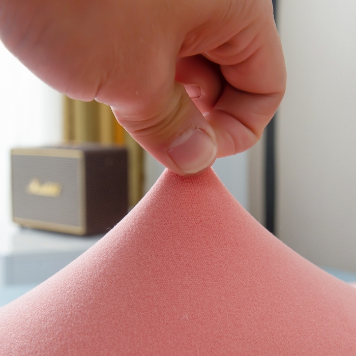 91家纺网 家纺一手货源 找家纺 千彤沙发垫 2023新款云感棉沙发笠 豆沙