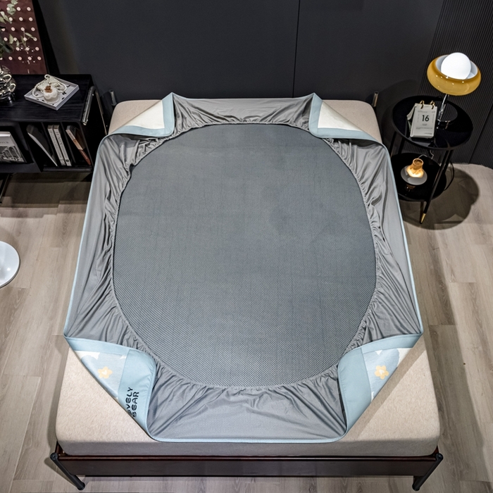 91家纺网 家纺一手货源 找家纺 全季家居 2023新款A类数码印花冰藤席三件套床笠款 床笠款-幸运花