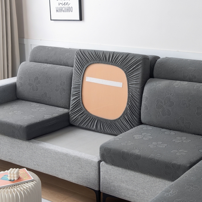 91家纺网 家纺一手货源 找家纺 千彤沙发垫 2023新款提花三叶草沙发笠 深灰