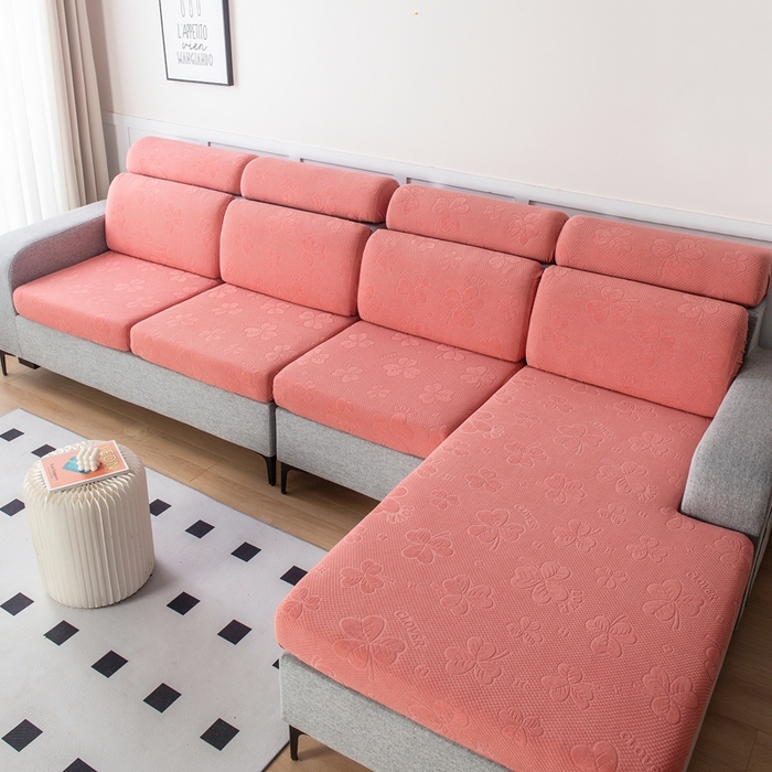 91家纺网 家纺一手货源 找家纺 千彤沙发垫 2023新款提花三叶草沙发笠 豆沙