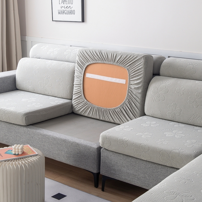 91家纺网 家纺一手货源 找家纺 千彤沙发垫 2023新款提花三叶草沙发笠 银灰