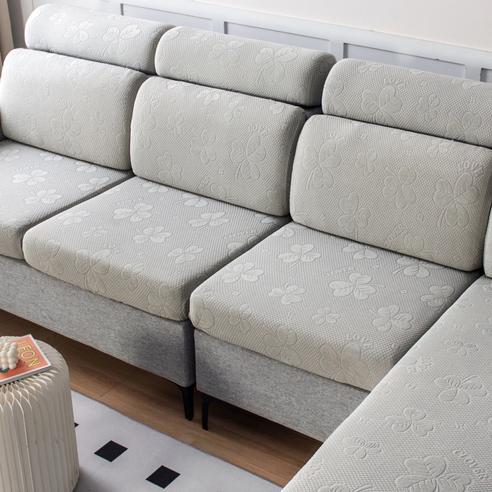 91家纺网 家纺一手货源 找家纺 千彤沙发垫 2023新款提花三叶草沙发笠 银灰