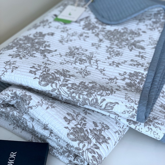 91家纺网 家纺一手货源 找家纺 汇庭2023新款大鹅水洗棉220*240床盖三件套 艾菲尔庄园