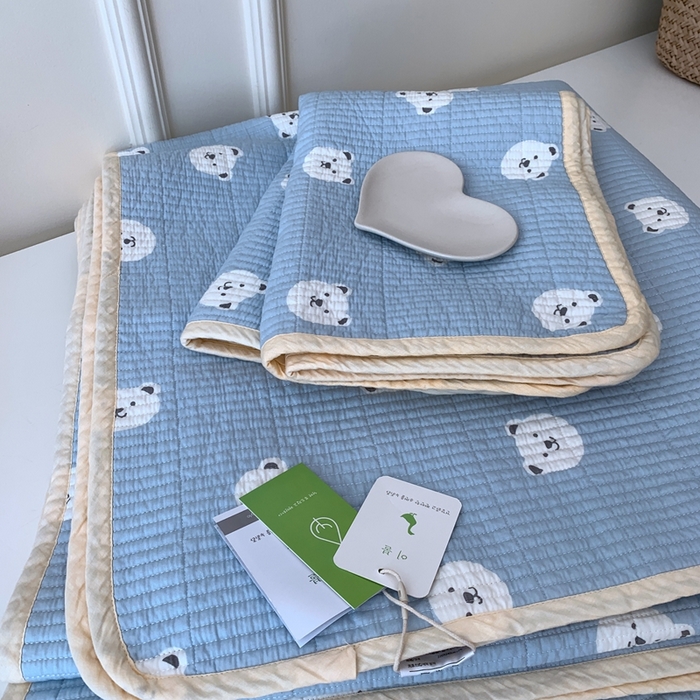 91家纺网 家纺一手货源 找家纺 汇庭2023新款大鹅水洗棉220*240床盖三件套 嘟嘟熊庄园