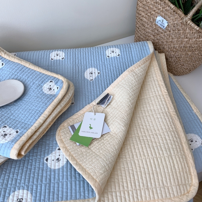 91家纺网 家纺一手货源 找家纺 汇庭2023新款大鹅水洗棉220*240床盖三件套 嘟嘟熊庄园