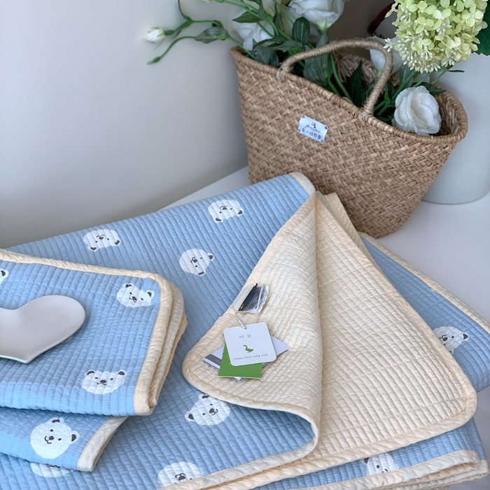 91家纺网 家纺一手货源 找家纺 汇庭2023新款大鹅水洗棉220*240床盖三件套 嘟嘟熊庄园