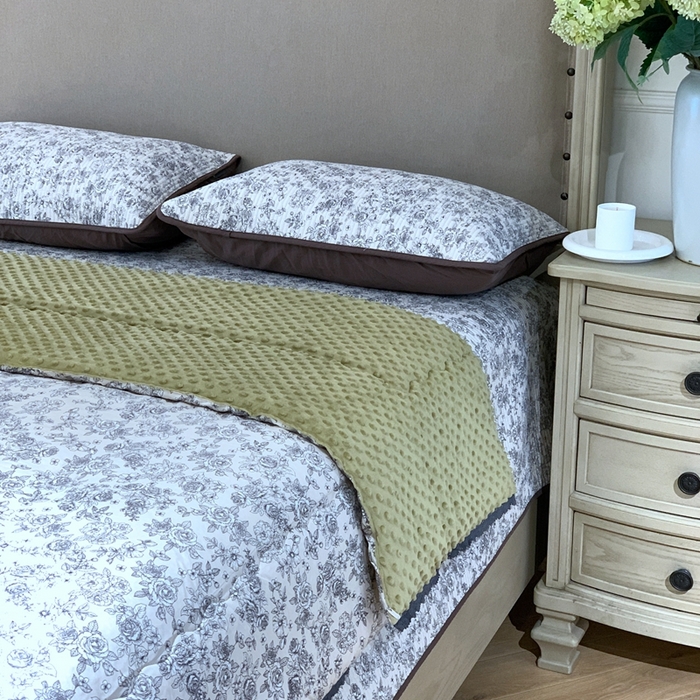 91家纺网 家纺一手货源 找家纺 汇庭2023新款大鹅水洗棉220*240床盖三件套 莉莉安