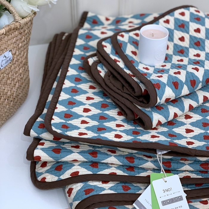 91家纺网 家纺一手货源 找家纺 汇庭2023新款大鹅水洗棉220*240床盖三件套 洛伊庄园