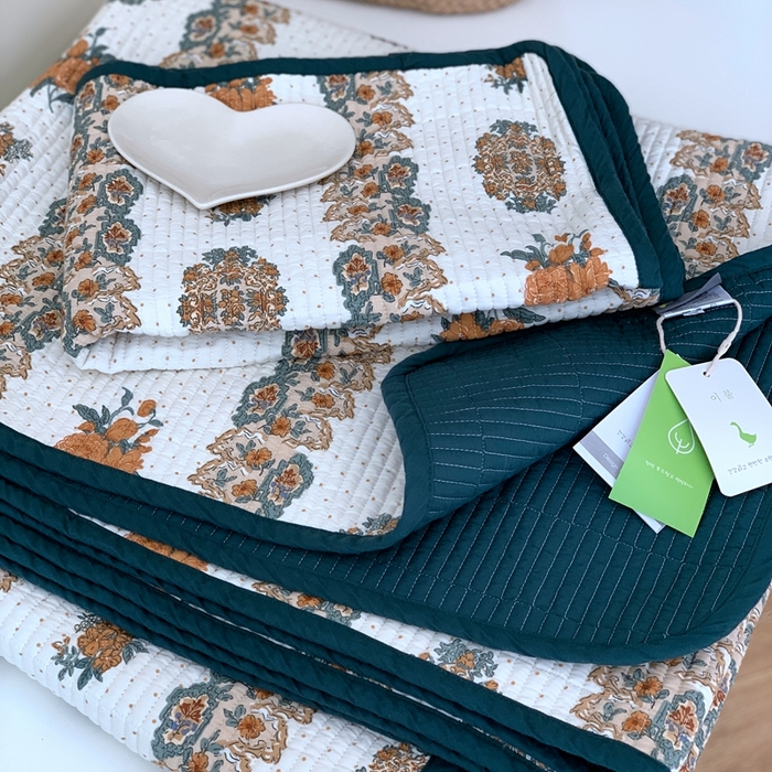 91家纺网 家纺一手货源 找家纺 汇庭2023新款大鹅水洗棉220*240床盖三件套 梦露白庄园