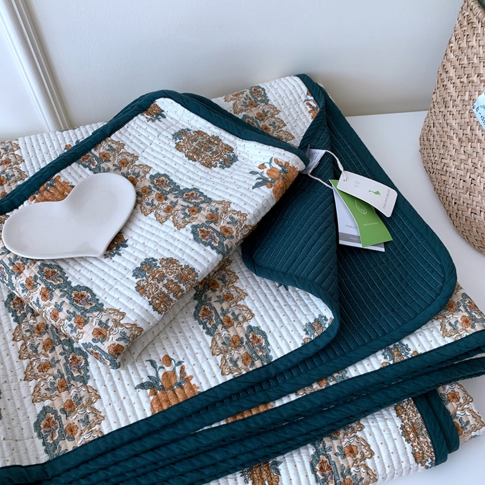 91家纺网 家纺一手货源 找家纺 汇庭2023新款大鹅水洗棉220*240床盖三件套 梦露白庄园