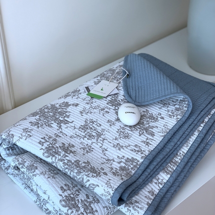 91家纺网 家纺一手货源 找家纺 （总）汇庭2023新款大鹅水洗棉220*240床盖三件套