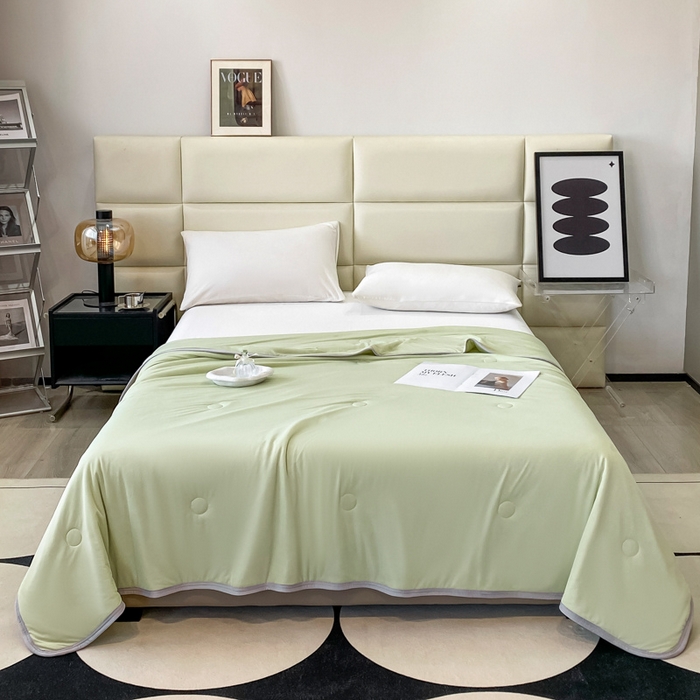 91家纺网 家纺一手货源 找家纺 欧邦 新款素色凉感丝单夏被 浅绿