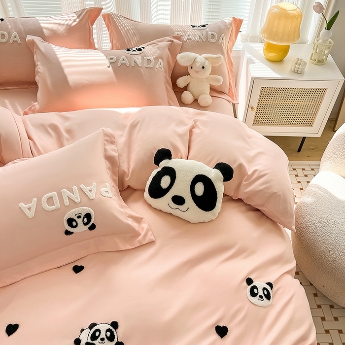 91家纺网 家纺一手货源 找家纺 （总）娜娜 2023新款韩版毛巾绣四件套-熊猫