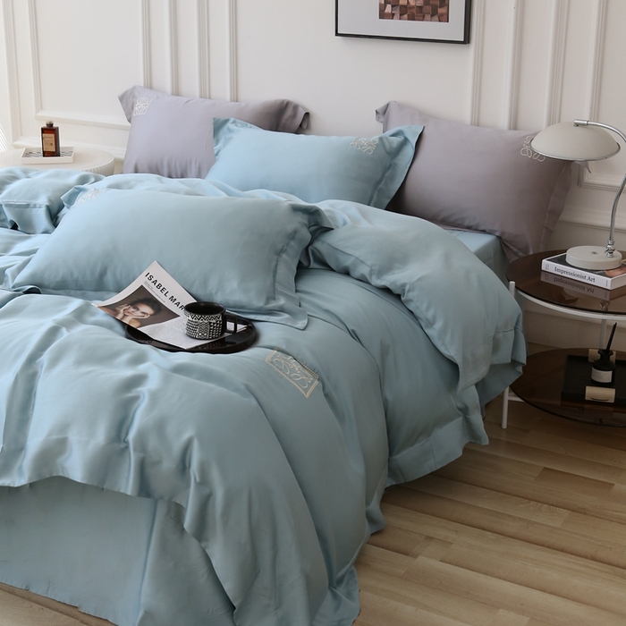 91家纺网 家纺一手货源 找家纺 榻尚家居 2023新款80纯色天丝简约绣花四件套-清欢 湖绿