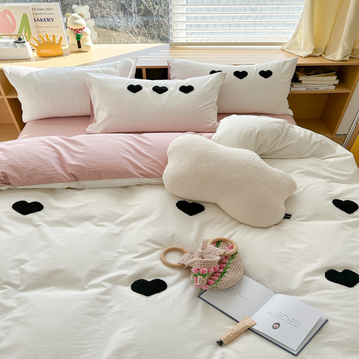 91家纺网 家纺一手货源 找家纺 柚子 2023新款全棉水洗棉刺绣套件 水洗棉-黑爱心