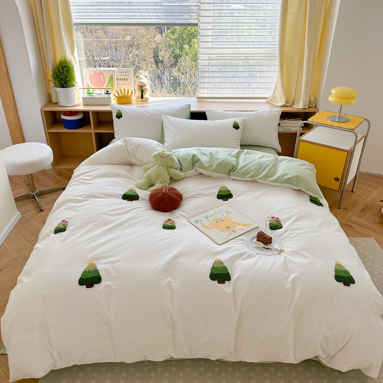 91家纺网 家纺一手货源 找家纺 柚子 2023新款全棉水洗棉刺绣套件 水洗棉-小树