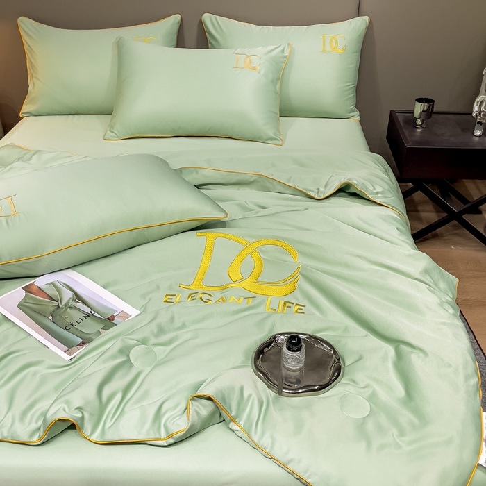 91家纺网 家纺一手货源 找家纺 创优 2025新款水洗真丝滚边夏被四件套 抹茶绿