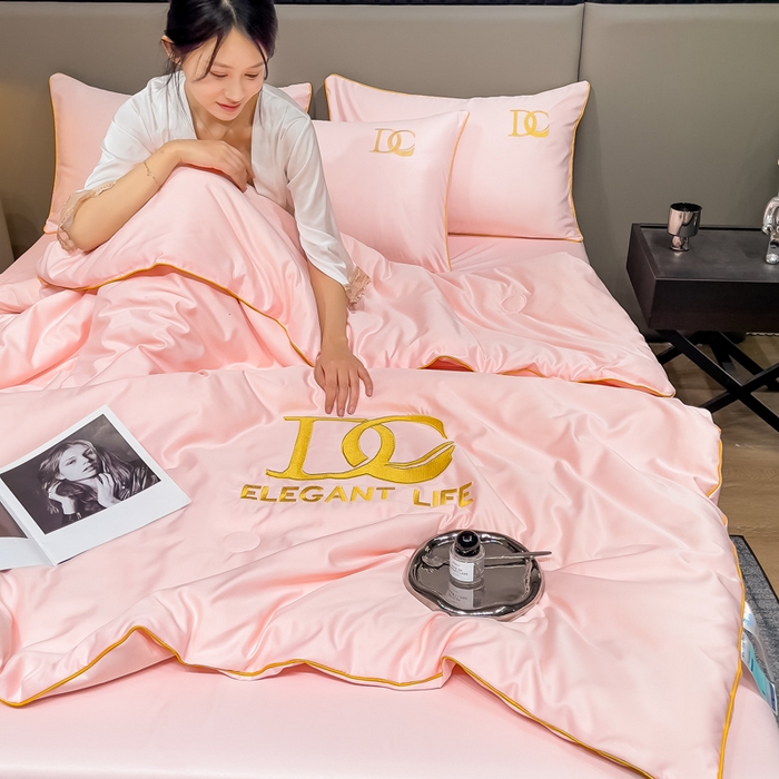 91家纺网 家纺一手货源 找家纺 创优 2025新款水洗真丝滚边夏被四件套 樱棠粉