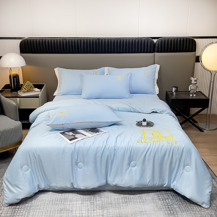 91家纺网 家纺一手货源 找家纺 创优 2025新款水洗真丝滚边夏被四件套 天空蓝