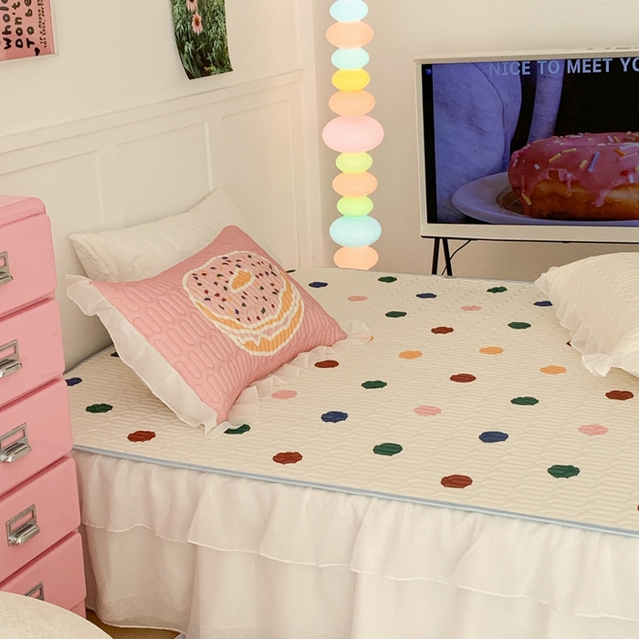 91家纺网 家纺一手货源 找家纺 昔可家纺 2023新款双层雪纺纱乳胶床裙 彩色波点