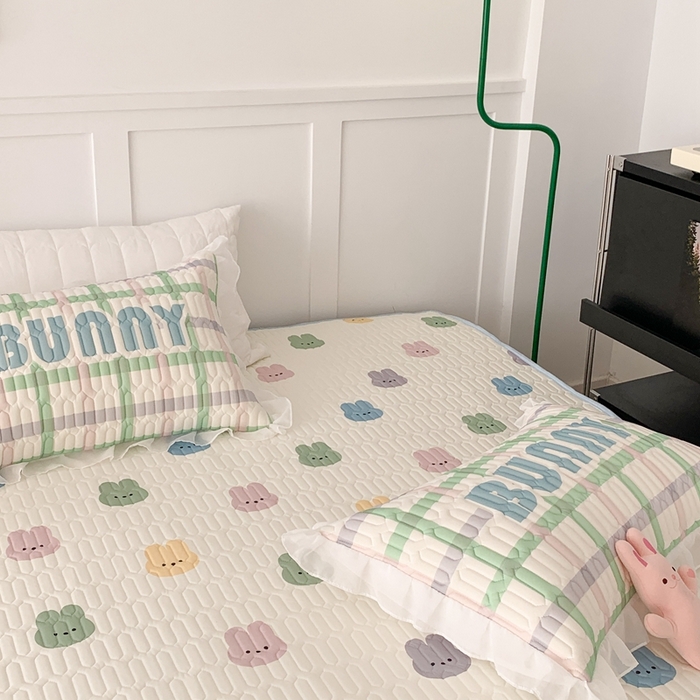 91家纺网 家纺一手货源 找家纺 昔可家纺 2023新款双层雪纺纱乳胶床裙 彩色小兔