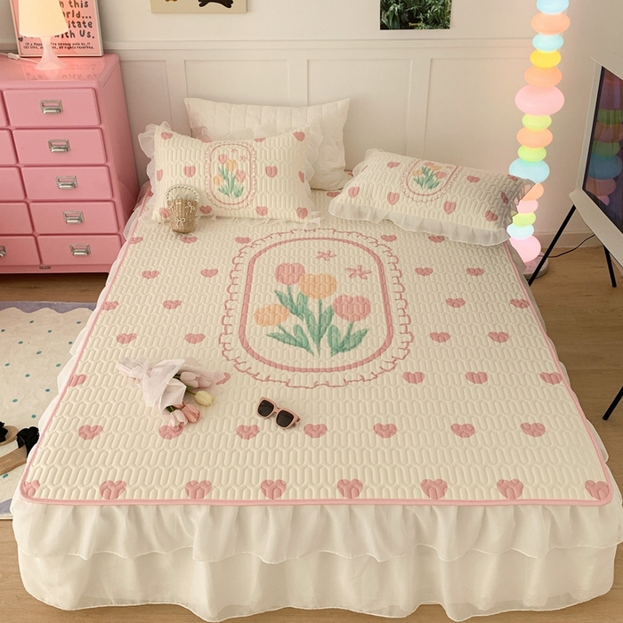 91家纺网 家纺一手货源 找家纺 昔可家纺 2023新款双层雪纺纱乳胶床裙 粉爱心郁金香