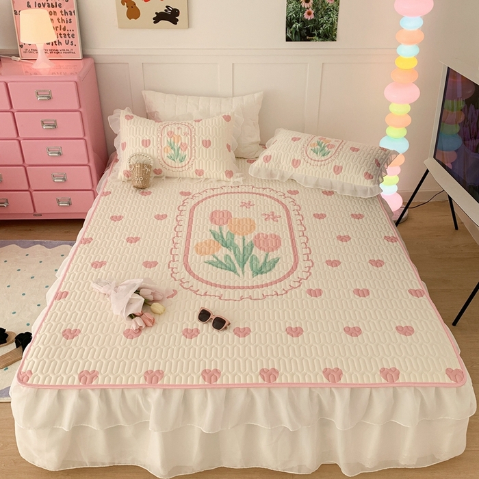 91家纺网 家纺一手货源 找家纺 昔可家纺 2023新款双层雪纺纱乳胶床裙 粉爱心郁金香