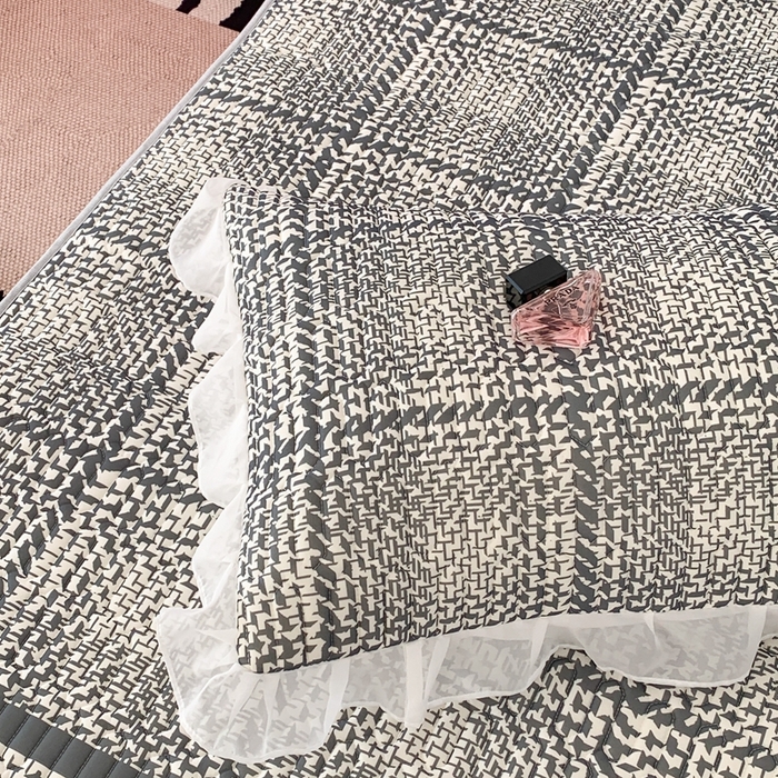 91家纺网 家纺一手货源 找家纺 昔可家纺 2023新款双层雪纺纱乳胶床裙 香香蝴蝶结