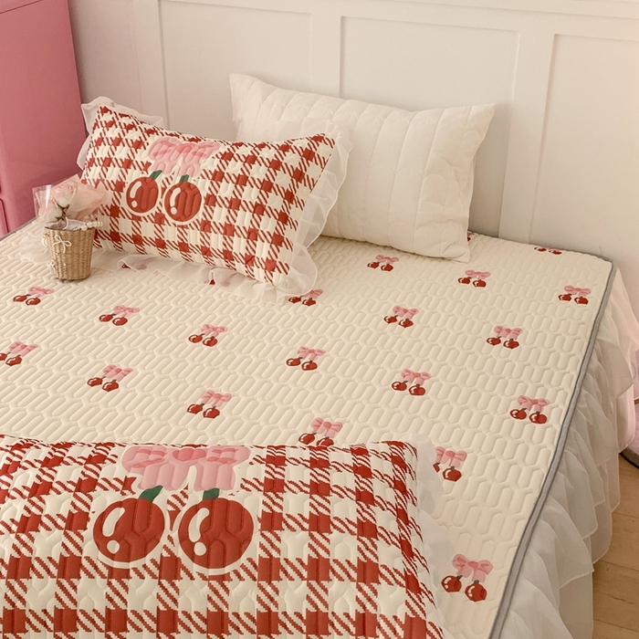 91家纺网 家纺一手货源 找家纺 昔可家纺 2023新款双层雪纺纱乳胶床裙 一口樱桃甜