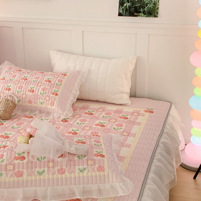 91家纺网 家纺一手货源 找家纺 昔可家纺 2023新款双层雪纺纱乳胶床裙 樱桃郁金香