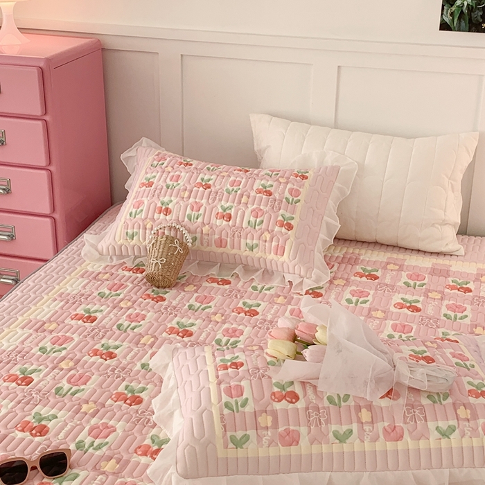 91家纺网 家纺一手货源 找家纺 昔可家纺 2023新款双层雪纺纱乳胶床裙 樱桃郁金香