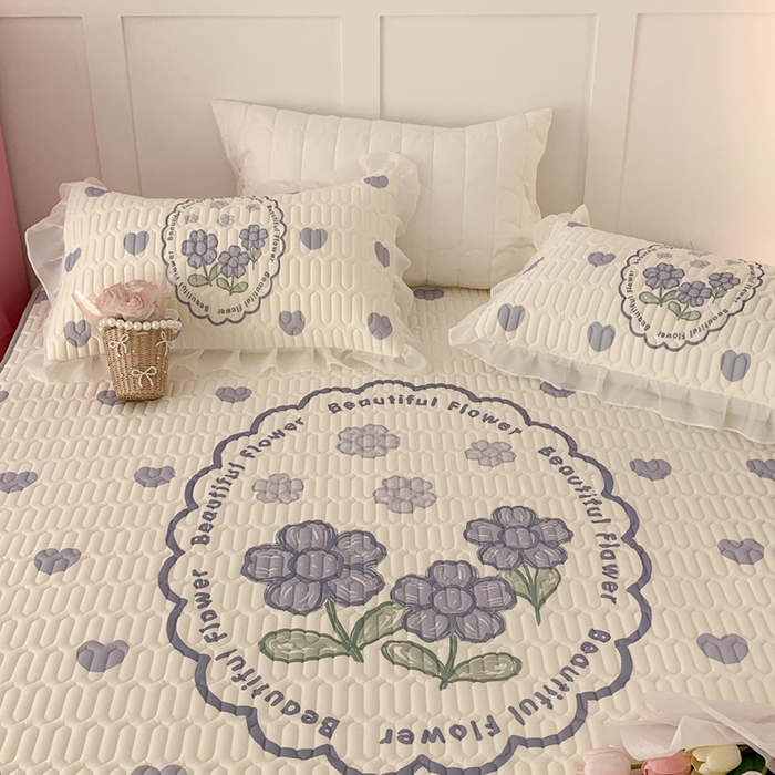 91家纺网 家纺一手货源 找家纺 昔可家纺 2023新款双层雪纺纱乳胶床裙 紫爱心小花朵