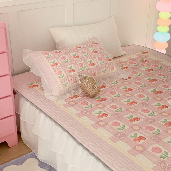 91家纺网 家纺一手货源 找家纺 昔可家纺 2023新款双层雪纺纱乳胶床裙 樱桃郁金香