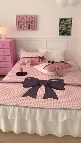 91家纺网 家纺一手货源 找家纺 昔可家纺 2023新款双层雪纺纱乳胶床裙 粉粉千鸟格