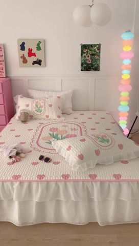 91家纺网 家纺一手货源 找家纺 昔可家纺 2023新款双层雪纺纱乳胶床裙 粉爱心郁金香