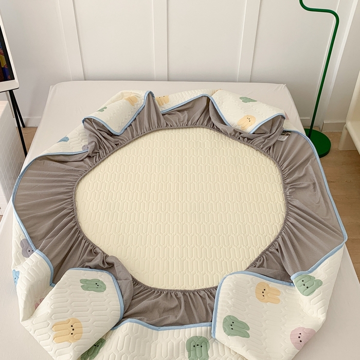 91家纺网 家纺一手货源 找家纺 昔可 2023新款床笠款乳胶凉席 彩色小兔