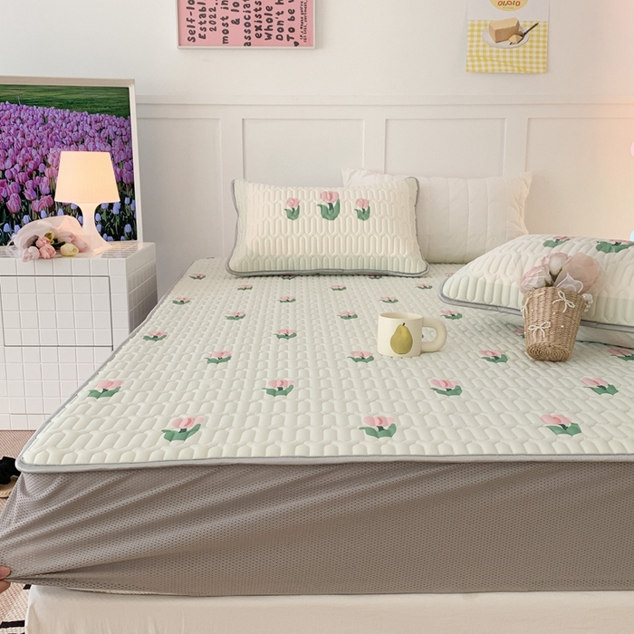 91家纺网 家纺一手货源 找家纺 昔可 2023新款床笠款乳胶凉席 淡绿底郁金香