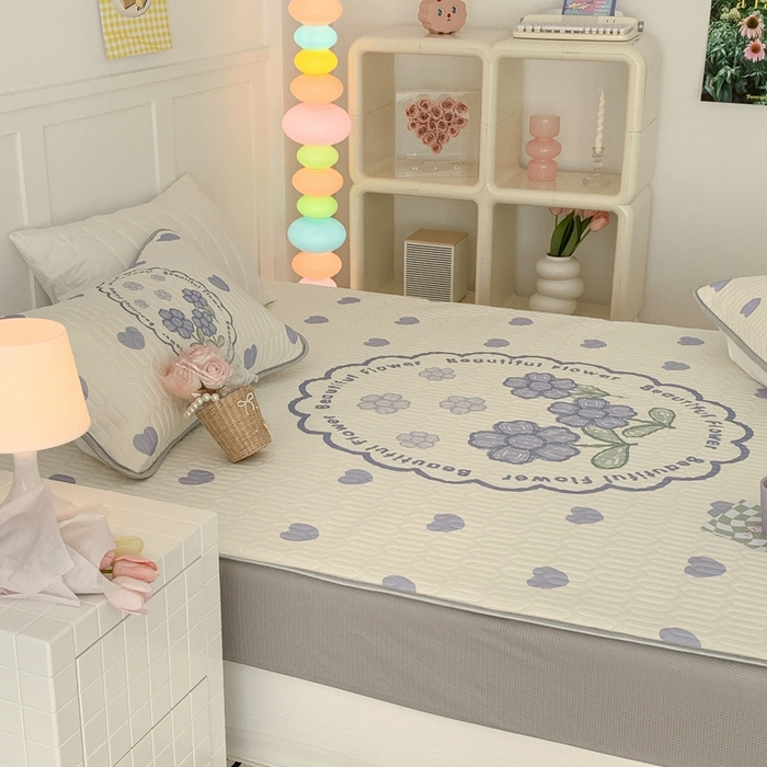 91家纺网 家纺一手货源 找家纺 昔可 2023新款床笠款乳胶凉席 紫爱心小花朵