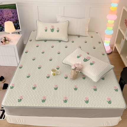 91家纺网 家纺一手货源 找家纺 昔可 2023新款床笠款乳胶凉席 淡绿底郁金香