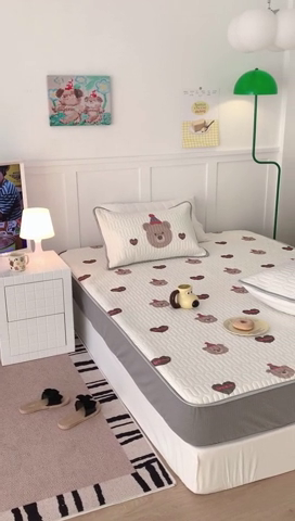 91家纺网 家纺一手货源 找家纺 昔可 2023新款床笠款乳胶凉席 油画爱心生日熊