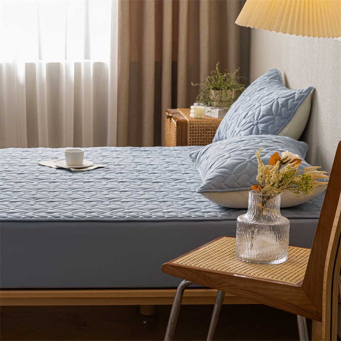 91家纺网 家纺一手货源 找家纺 鑫钰 2023新款A类母婴级大豆夹棉床笠 圆梦-湖蓝