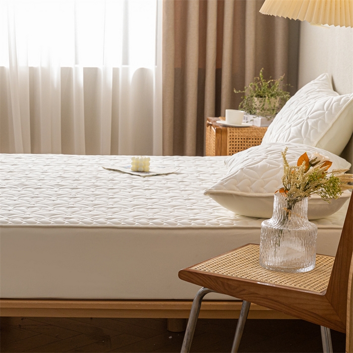 91家纺网 家纺一手货源 找家纺 鑫钰 2023新款A类母婴级大豆夹棉床笠 圆梦-优雅白