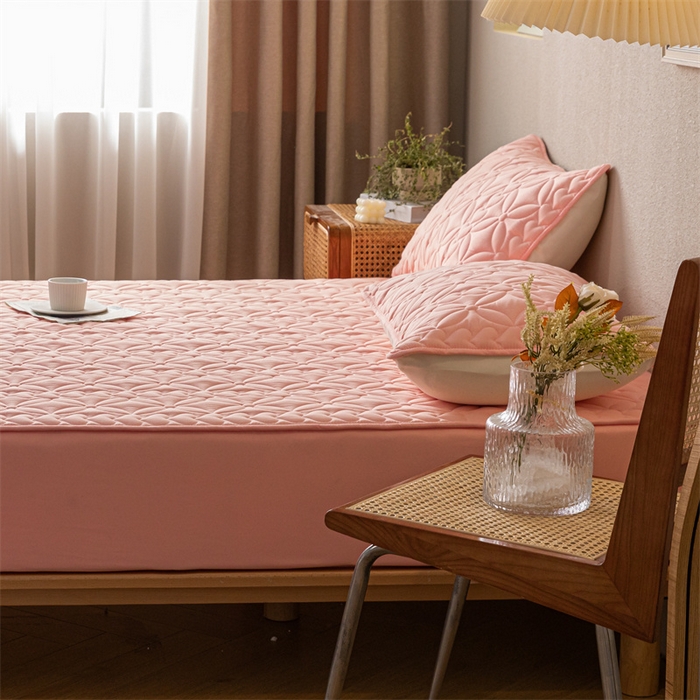 91家纺网 家纺一手货源 找家纺 鑫钰 2023新款A类母婴级大豆夹棉床笠 圆梦-樱桃粉