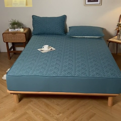 91家纺网 家纺一手货源 找家纺 鑫钰 2023新款A类母婴级大豆夹棉床笠 圆梦-清澈蓝