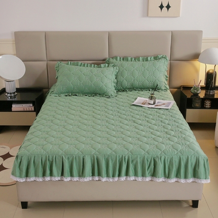 91家纺网 家纺一手货源 找家纺 情煊家纺2023新款全棉夹棉纯色花边床笠 浅绿