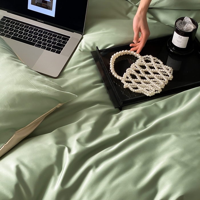 91家纺网 家纺一手货源 找家纺 梦享生活家居 2023新款100支长绒棉贡缎双拼四件套 竹青绿