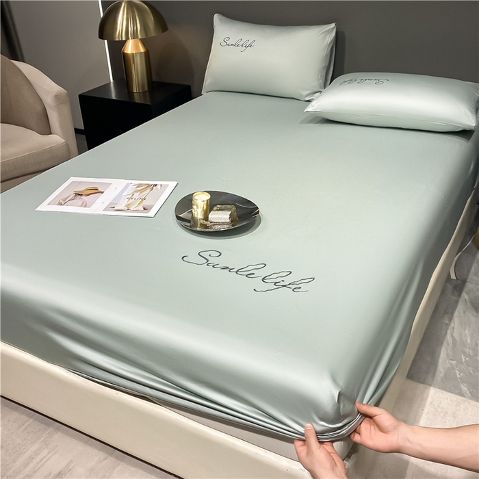 91家纺网 家纺一手货源 找家纺 古吉梦2024新款S刺绣A类抗菌防螨-冰丝床笠三件套 S刺绣-梵星蓝