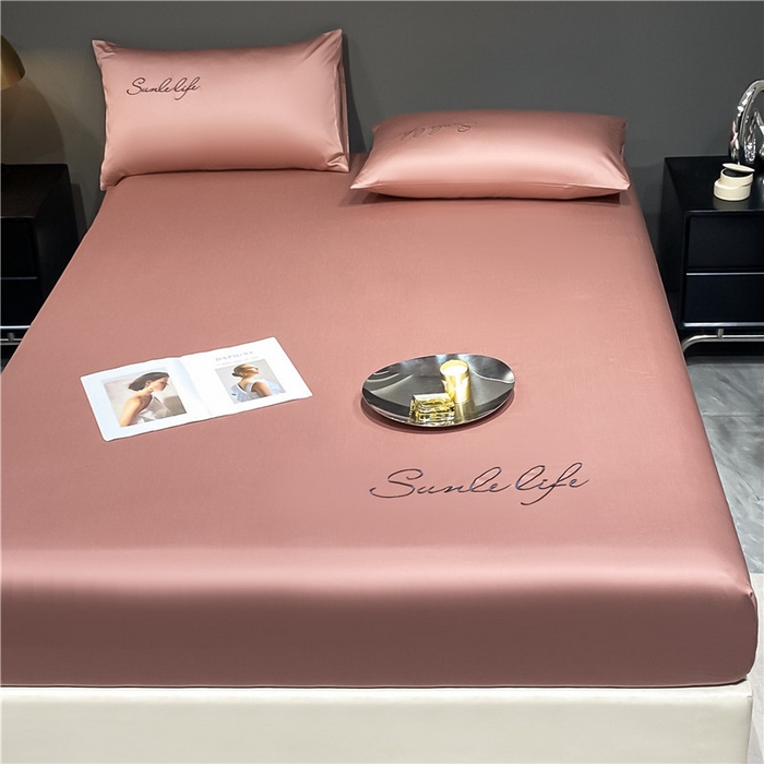 91家纺网 家纺一手货源 找家纺 古吉梦2024新款S刺绣A类抗菌防螨-冰丝床笠三件套 S刺绣-紫豆沙